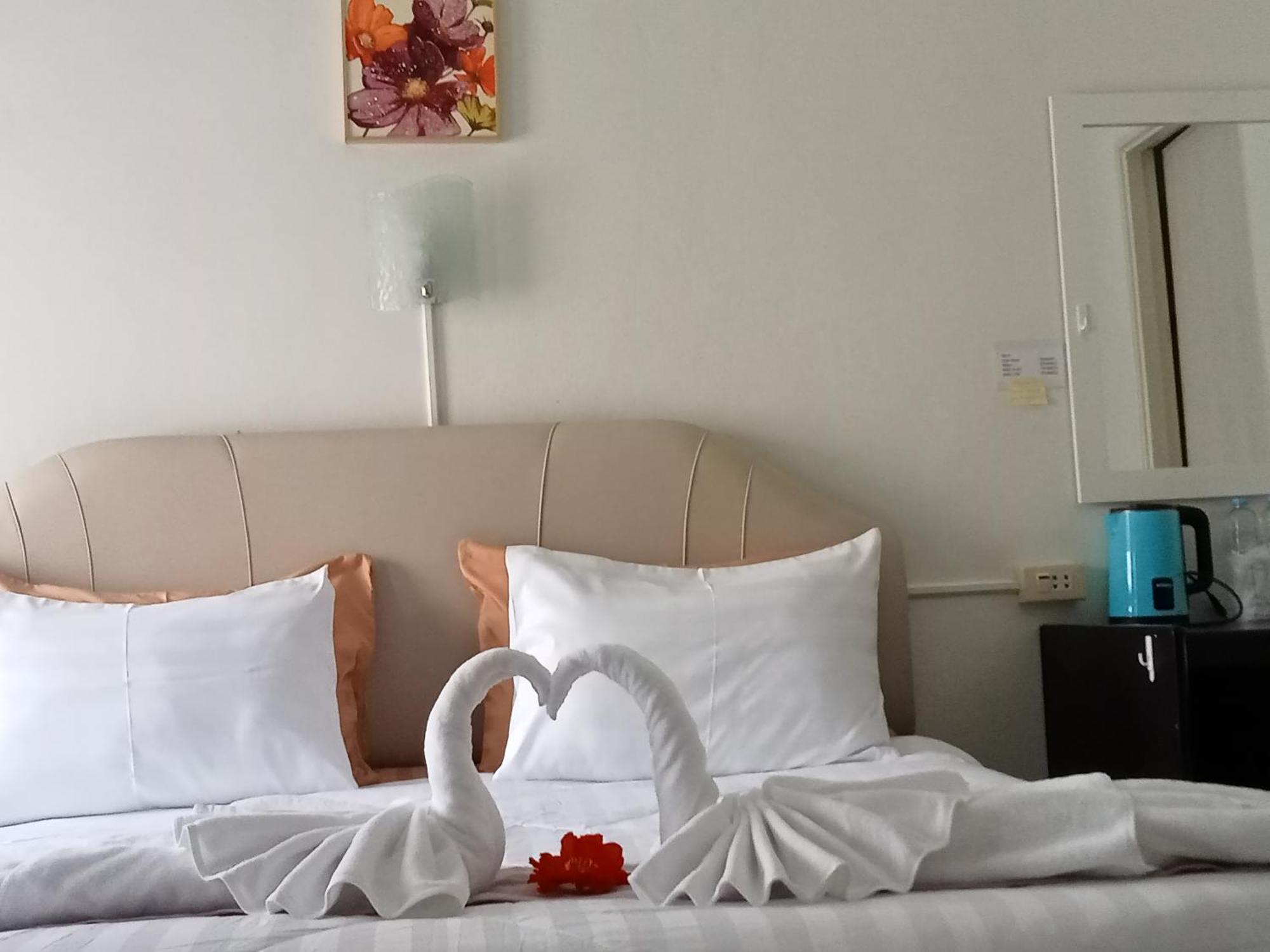 Happy Home Guest House Ban Phe Bagian luar foto